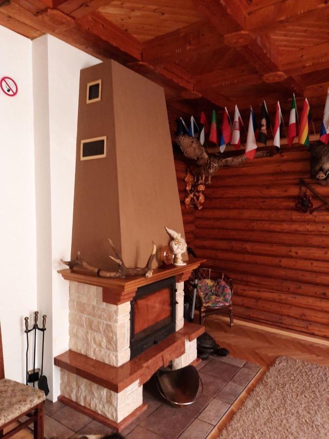 Садиба У Крайлюків Jaremče Esterno foto